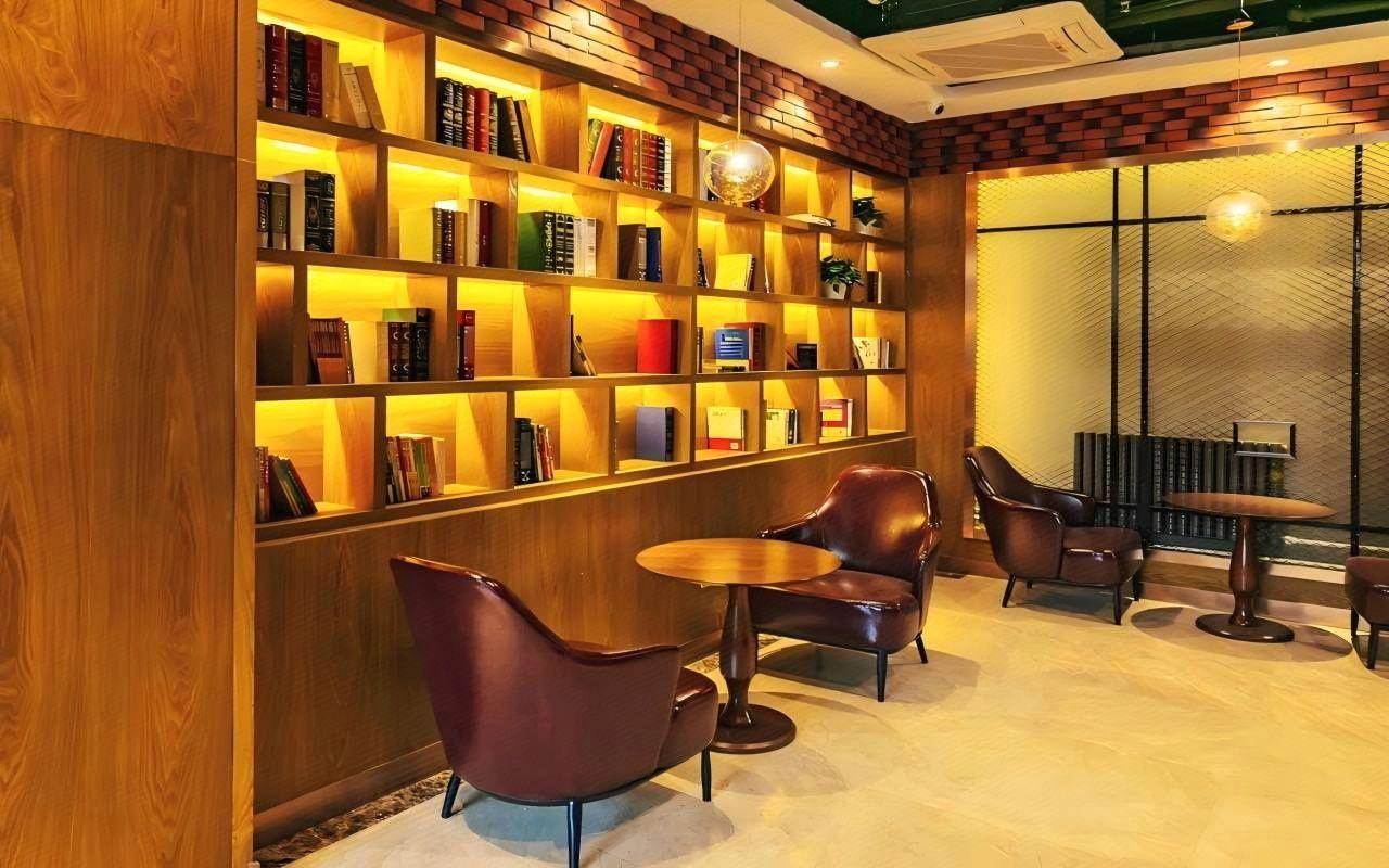 James Joyce Coffetel (Beijing South Railway Station, Fangzhuang Puhuangyu Metro Station) 19/28