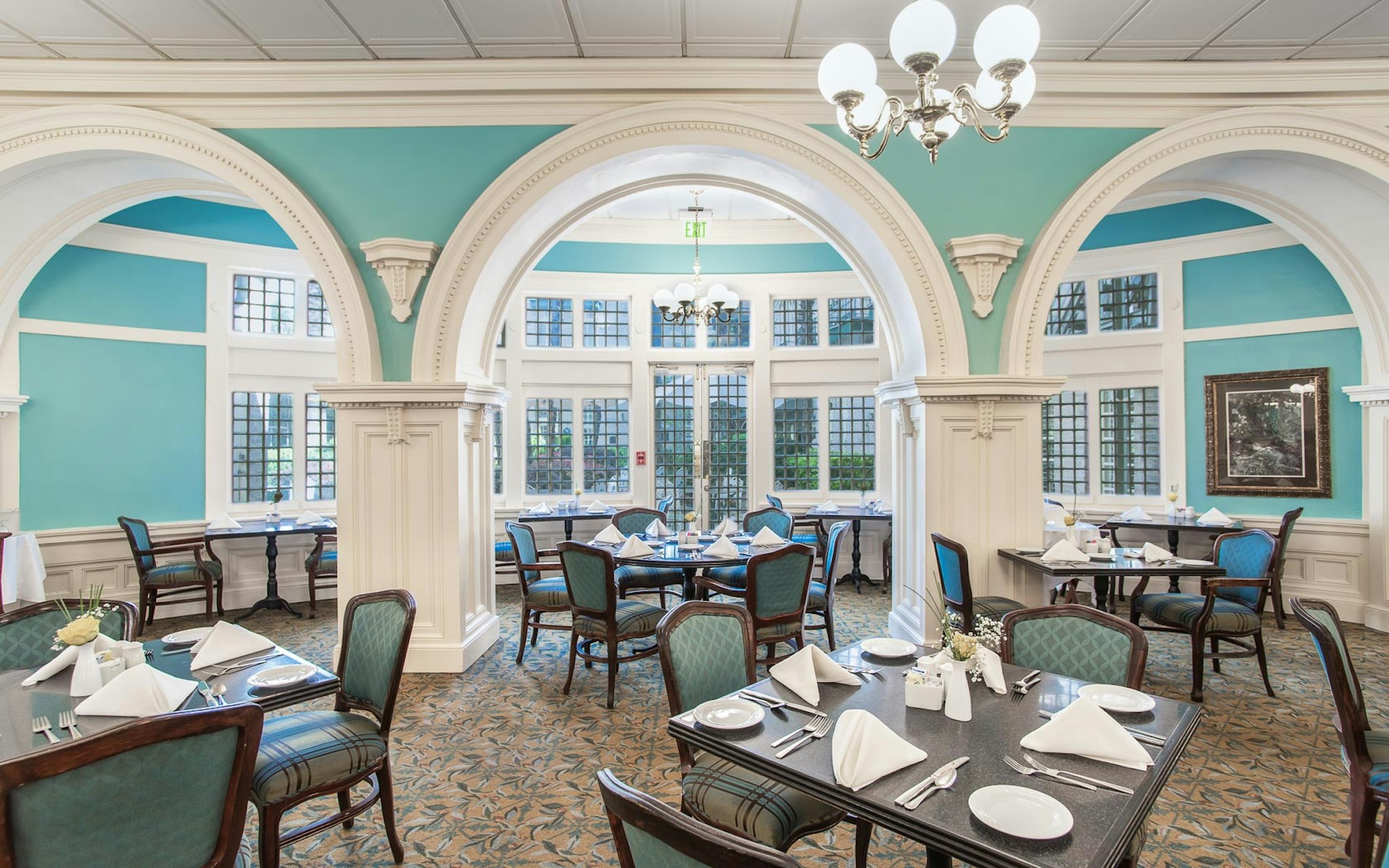 The Menger Hotel 4/8
