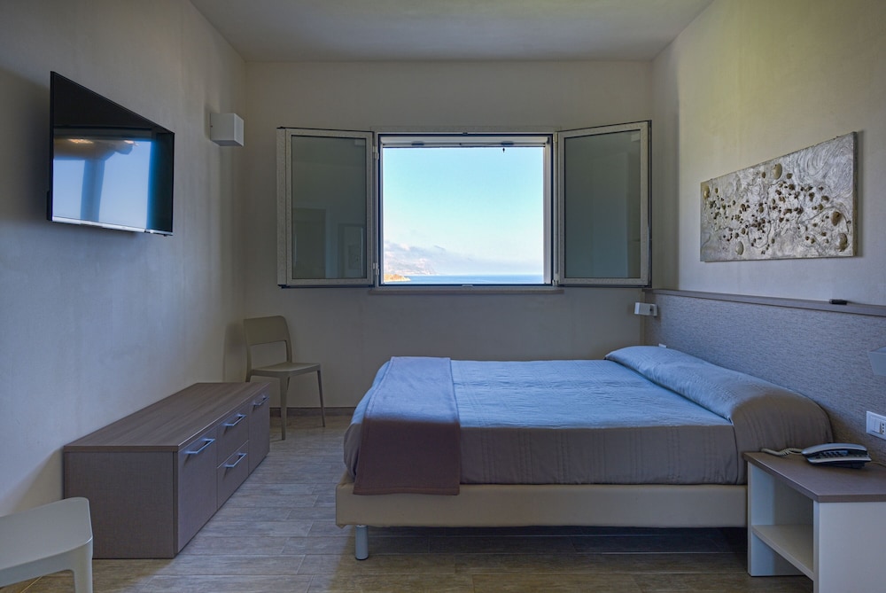 La Blanca Resort 1/50