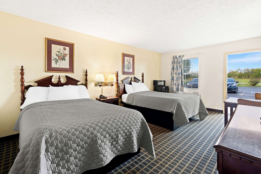 Americas Best Value Inn & Suites Mt. Pleasant 6/28