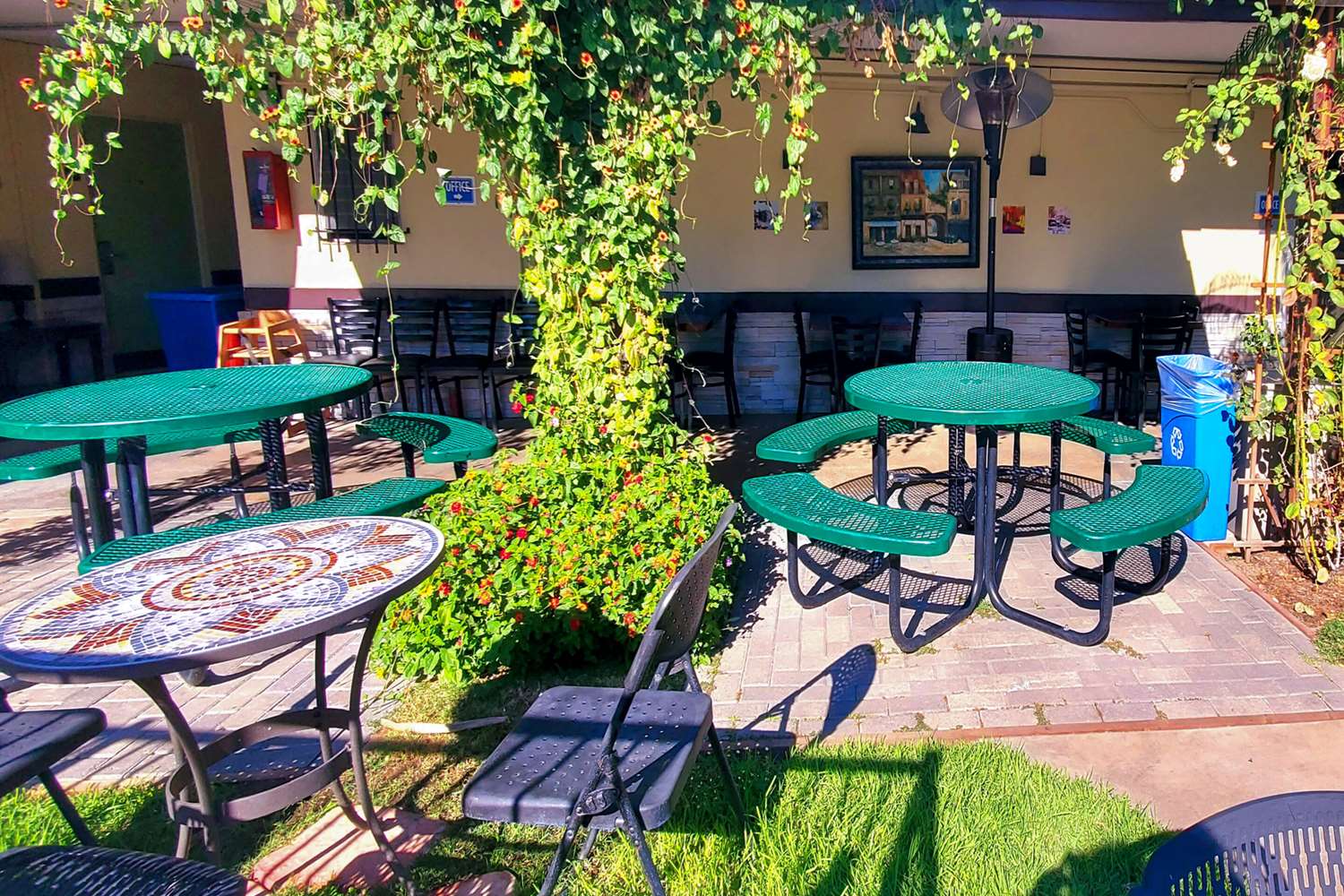 Quality Inn & Suites Anaheim at the Park 21/32