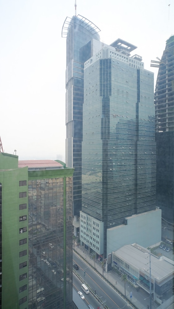 Premium Residence The Currency Ortigas 6/50
