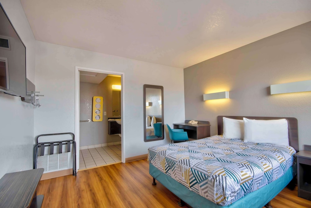 Motel6 Farmington, NM 23/65
