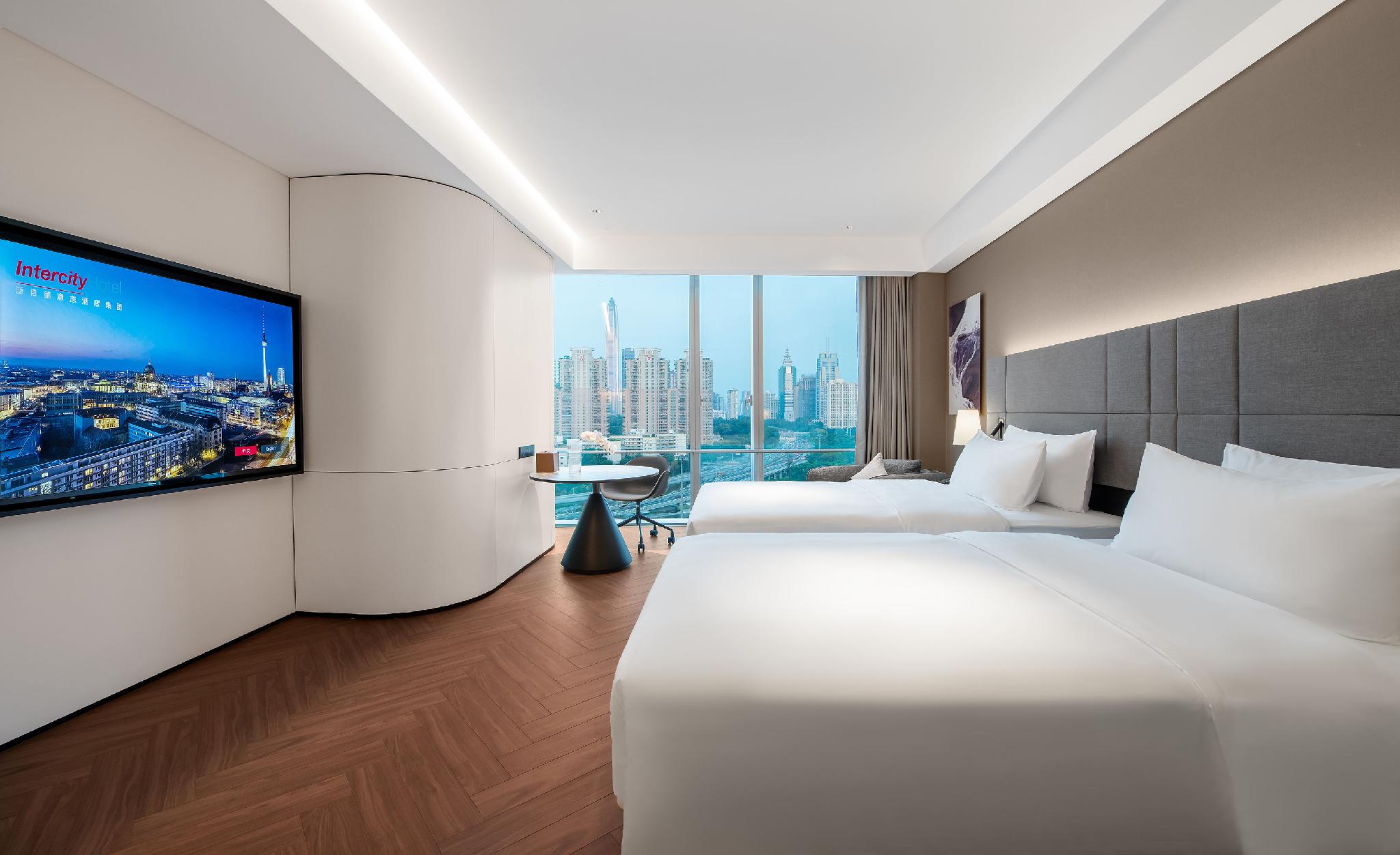 Inner, City, Executive, Twin Beds