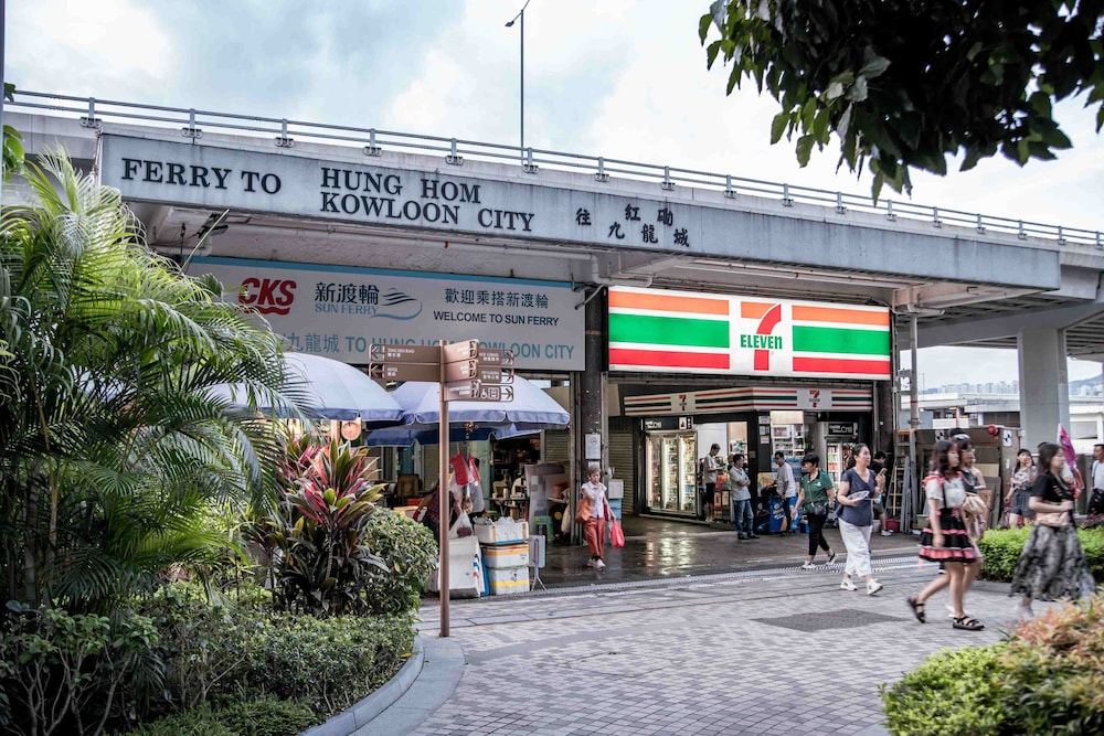 Ibis Hong Kong North Point 8/69