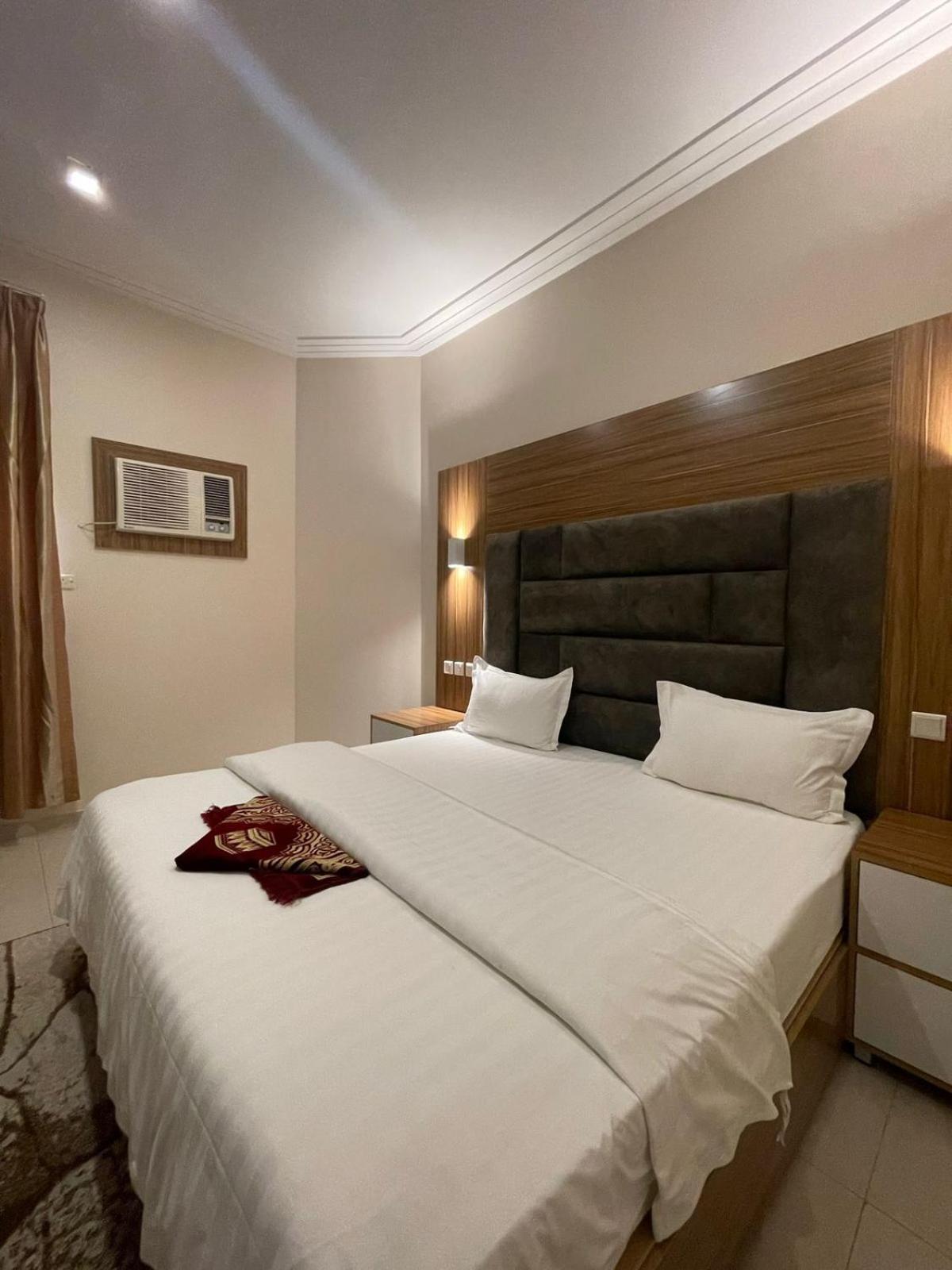 بيت الشرق للوحدات السكنية المفروشة(Orient House) 30/58