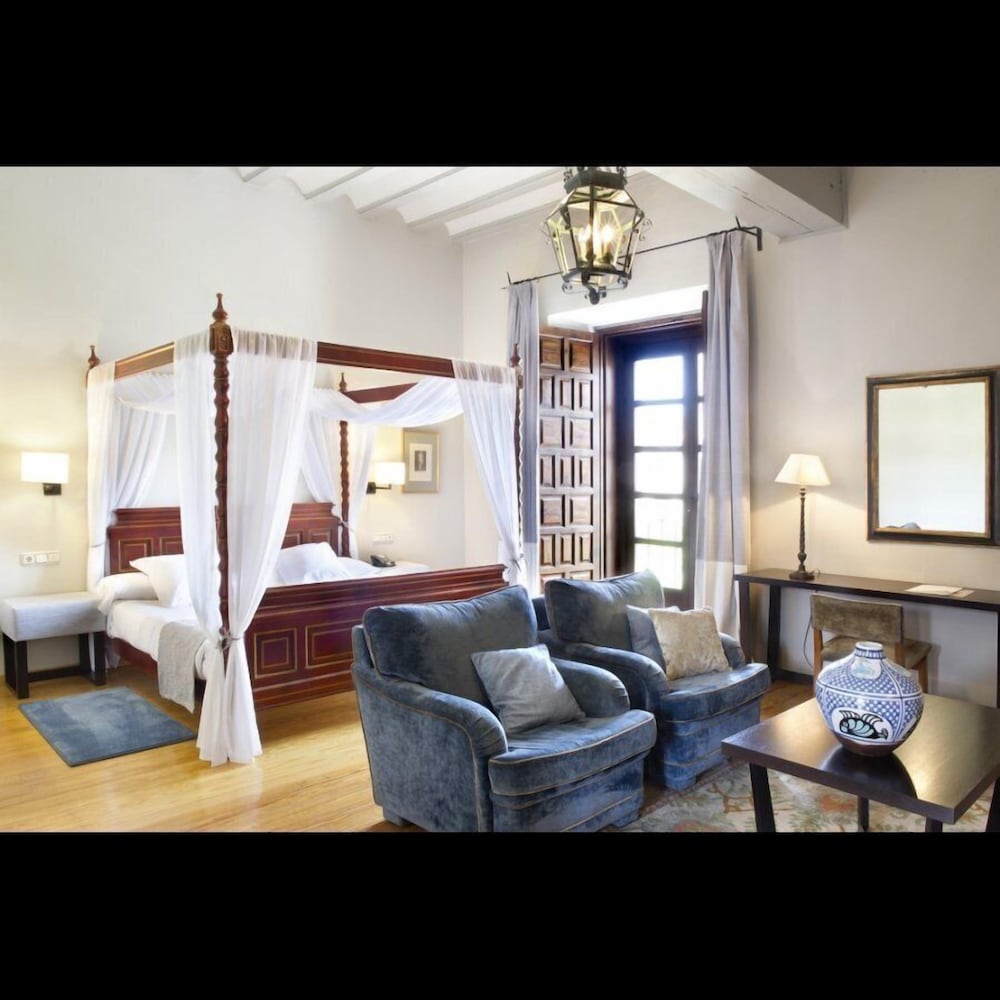 Parador De Zamora 35/50