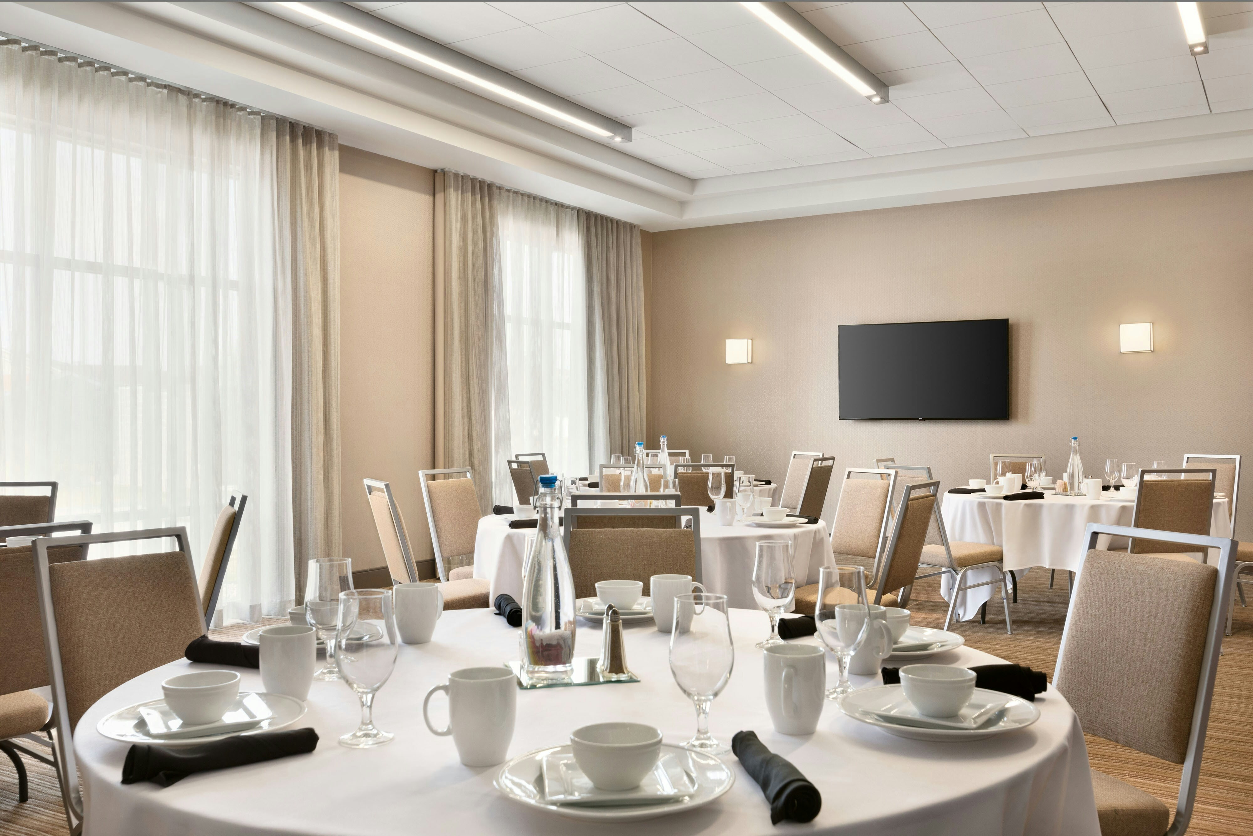 Four Points by Sheraton Fargo Medical Center 17/23