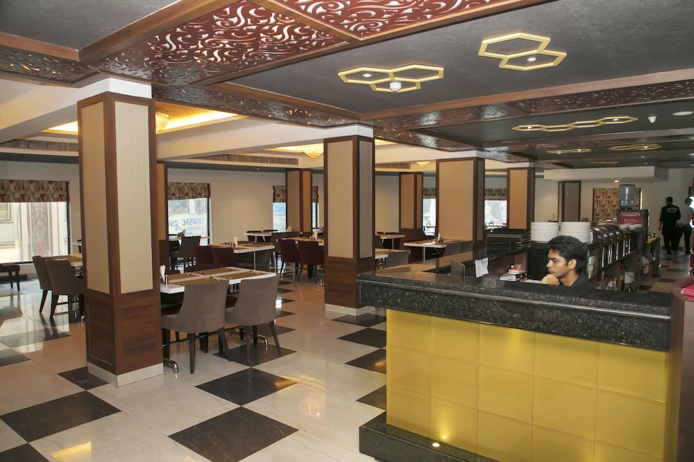 Hotel Ganges Grand 38/42