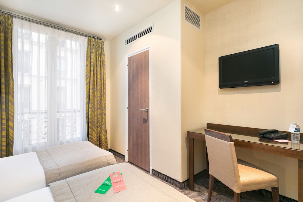 Hotel Le Cardinal 39/48