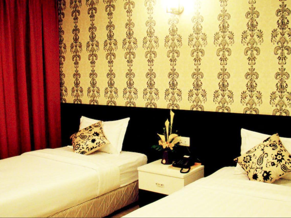 Adel Hotel 15/31