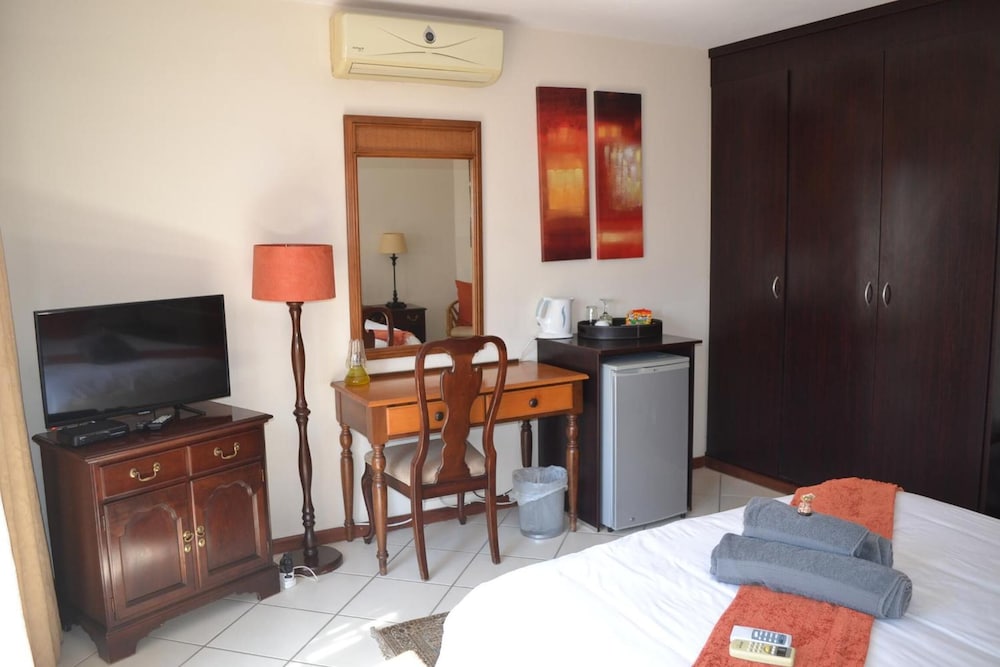 Edelweiss Corporate Guesthouse 37/45