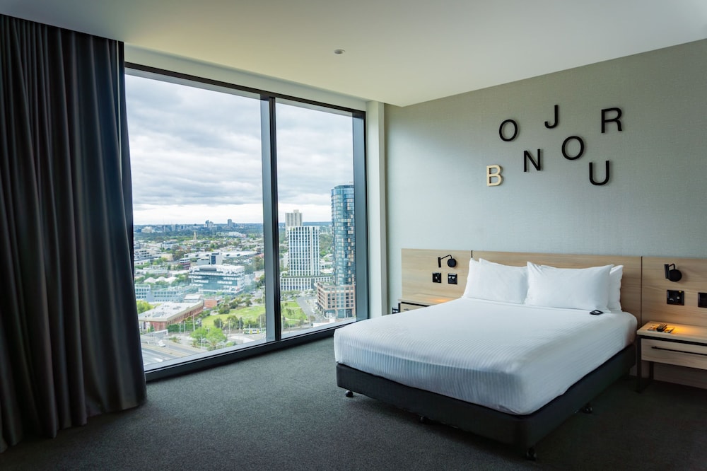 Novotel Melbourne South Wharf 18/76