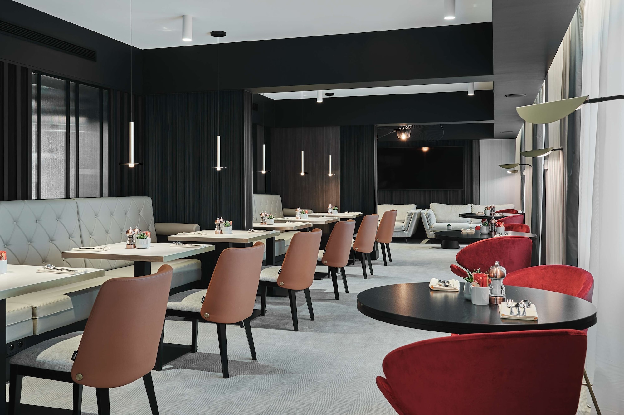 restaurant cafeteria