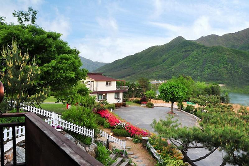 Gapyeong Morning Hill Pension 14/15