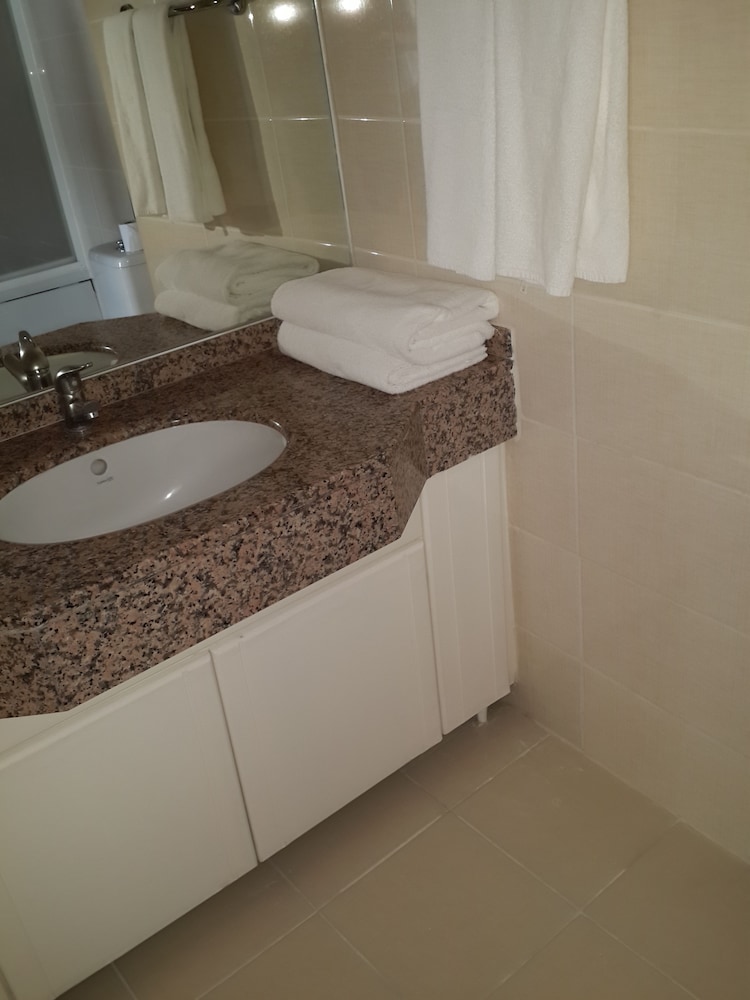 Lara Hotel 26/61