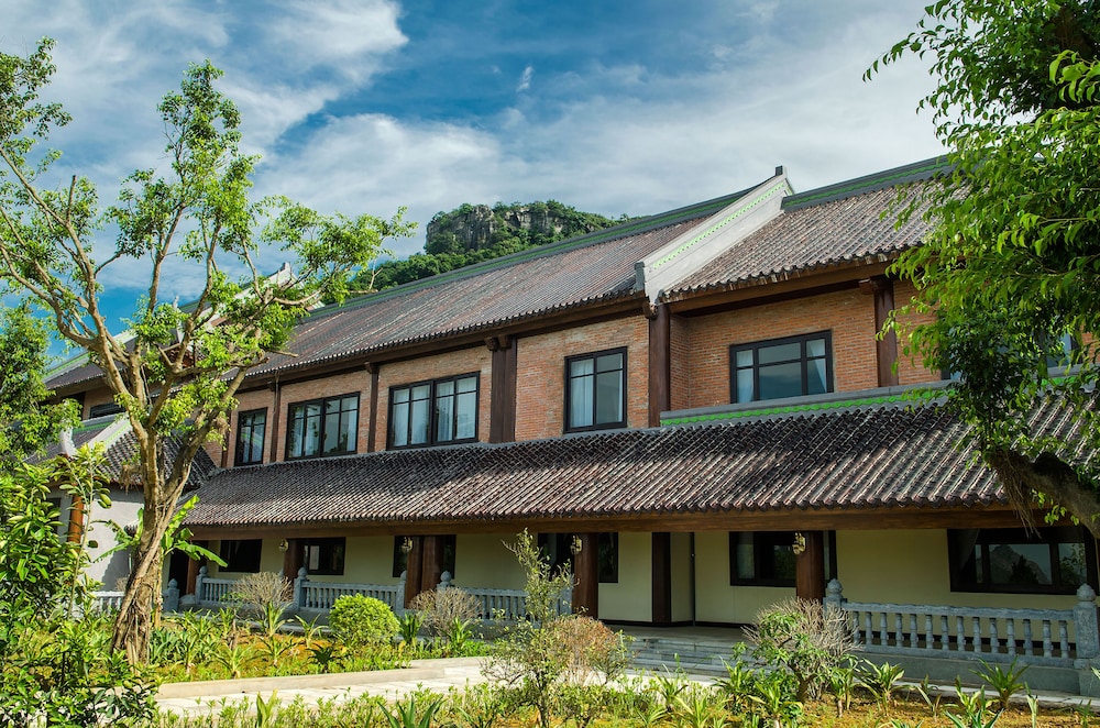 Bai Dinh Hotel 5/63