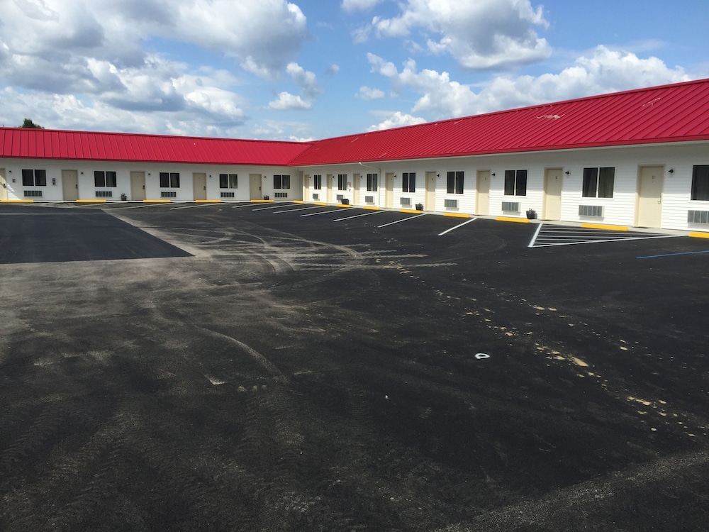 Apple Inn And Suites 1/50
