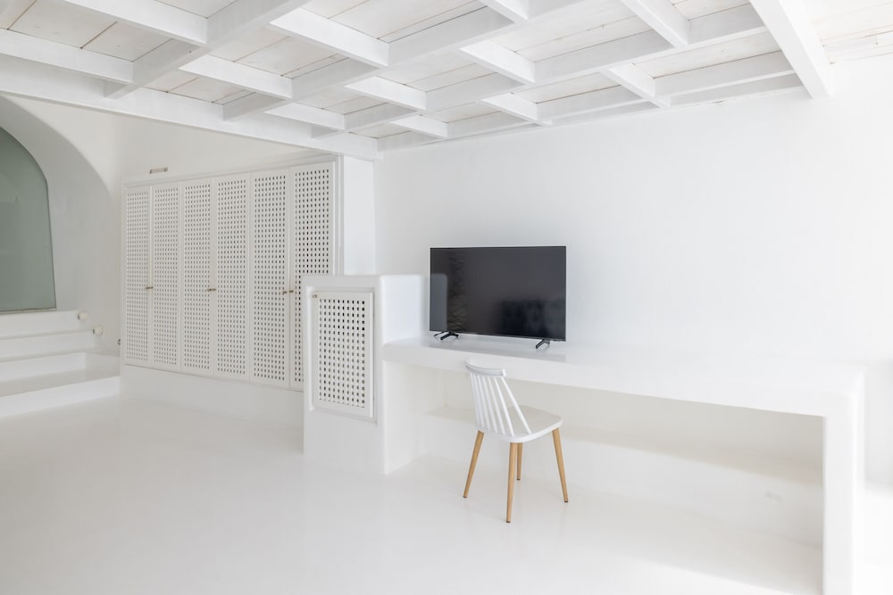 DREAMS LUXURY SUITES 39/50