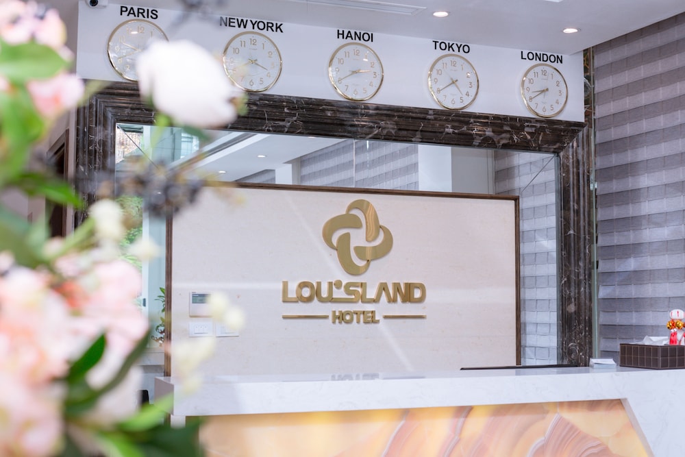 Louisland Hotel 4/61
