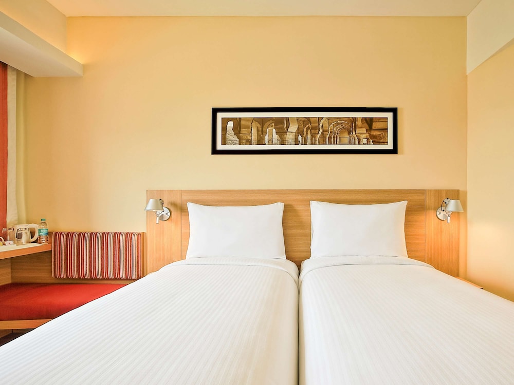 Ibis Bengaluru Hosur Road - An Accorhotels Brand 13/71