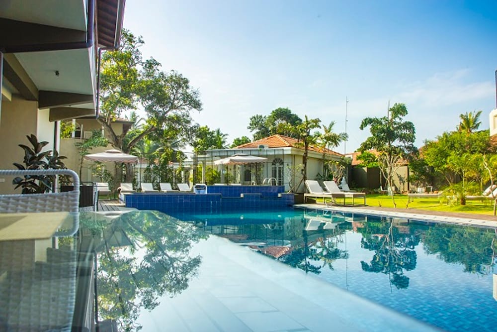 Sea Horse Hotel & Spa 29/35