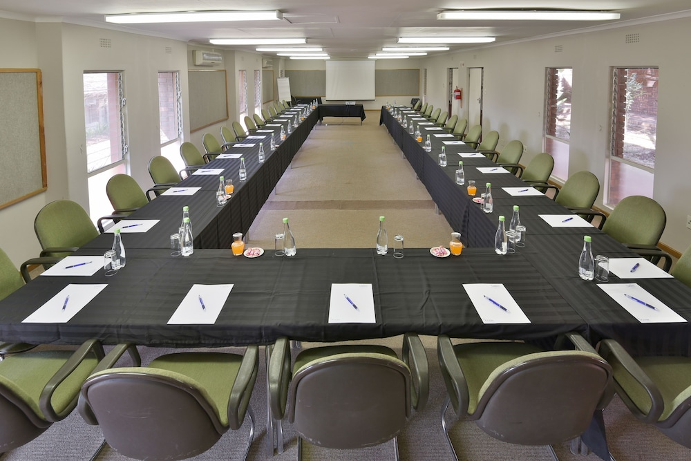 The Venue Country Hotel 43/62