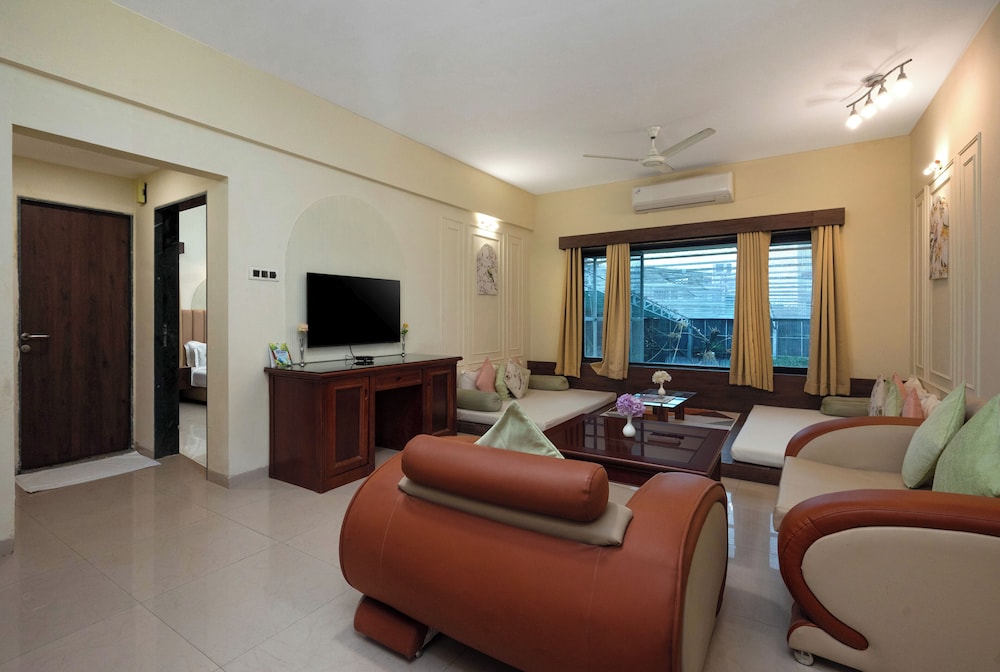 Mystic Valley Spa Resort 30/50