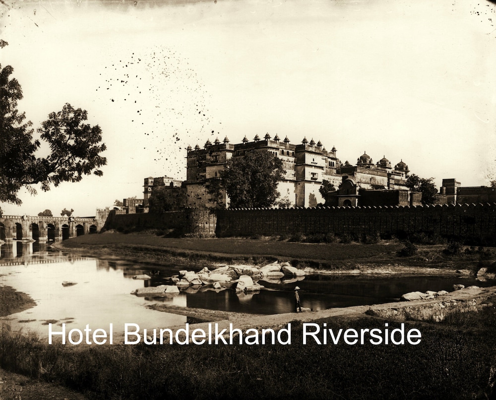 BUNDELKHAND RIVERSIDE 51/61