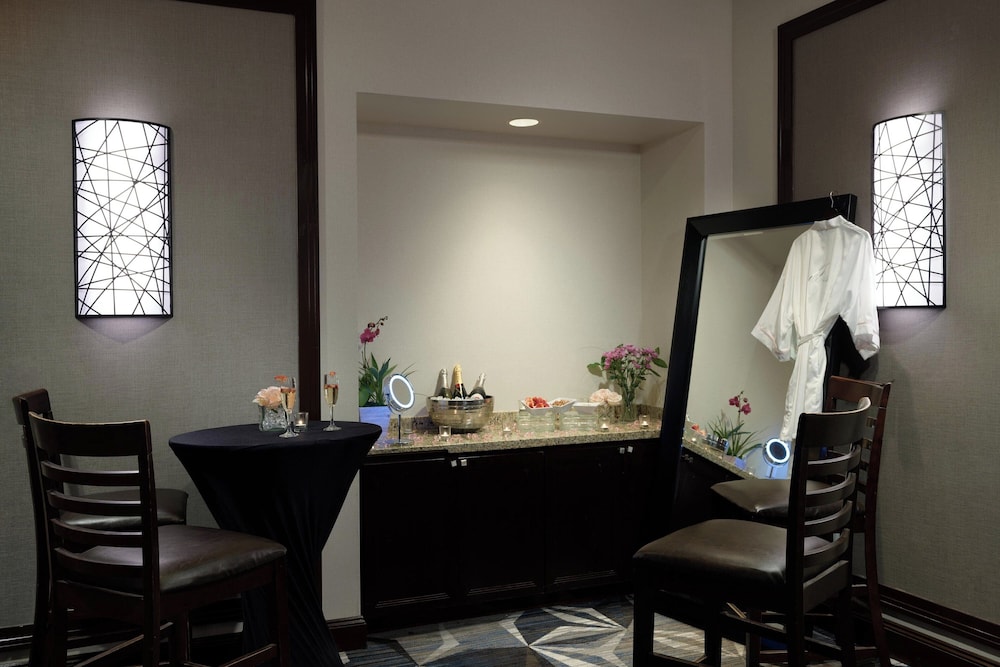 Sheraton Cerritos Hotel 8/50