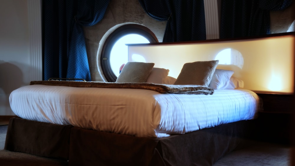 Hotel Carlton 25/70