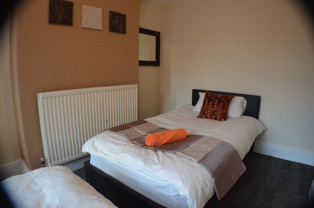 Birchfields Guest House 8/29