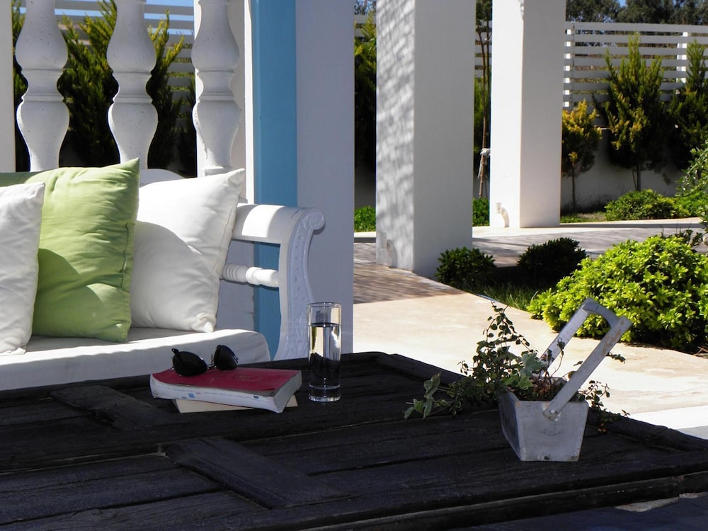 Villa Markezinis 29/48