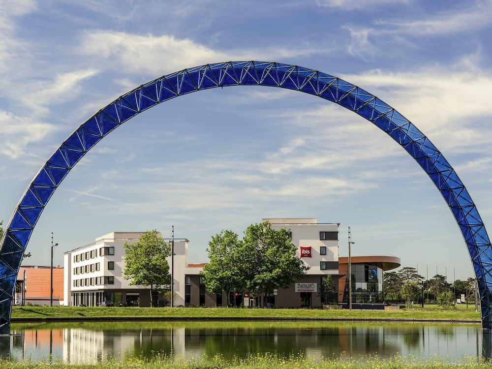 Ibis Saint-Quentin-En-Yvelines Velodrome 74/75