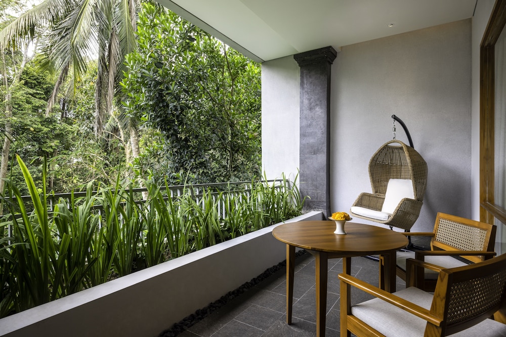 Anumana De Suite 28/41