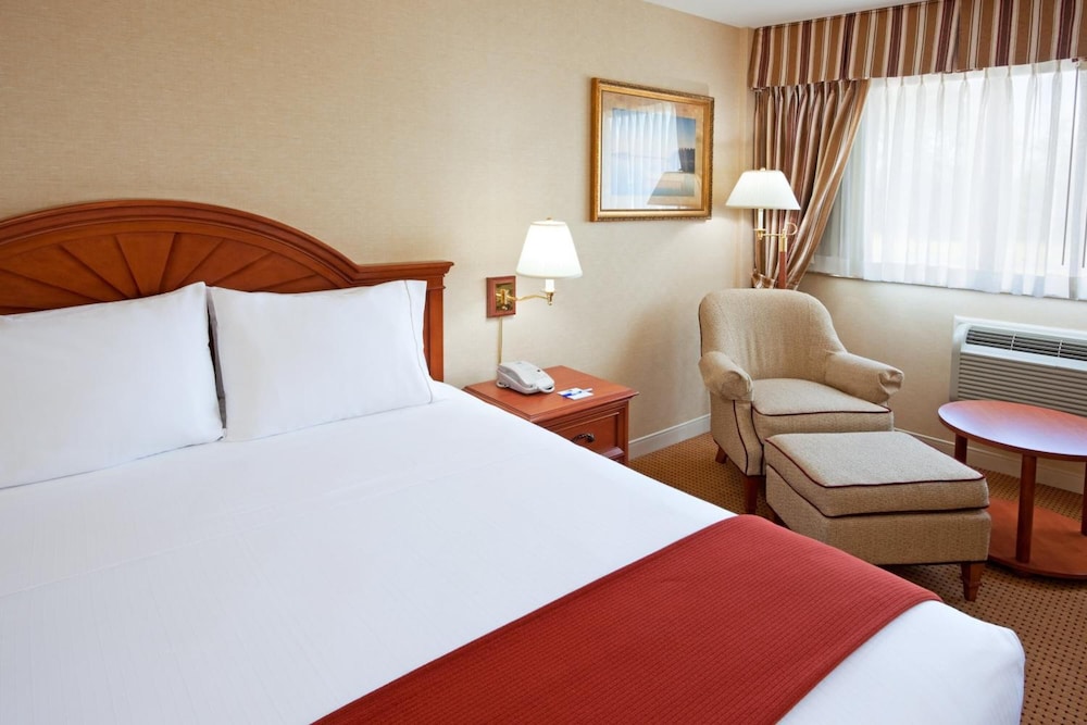 Rockville Centre Hotel 9/38
