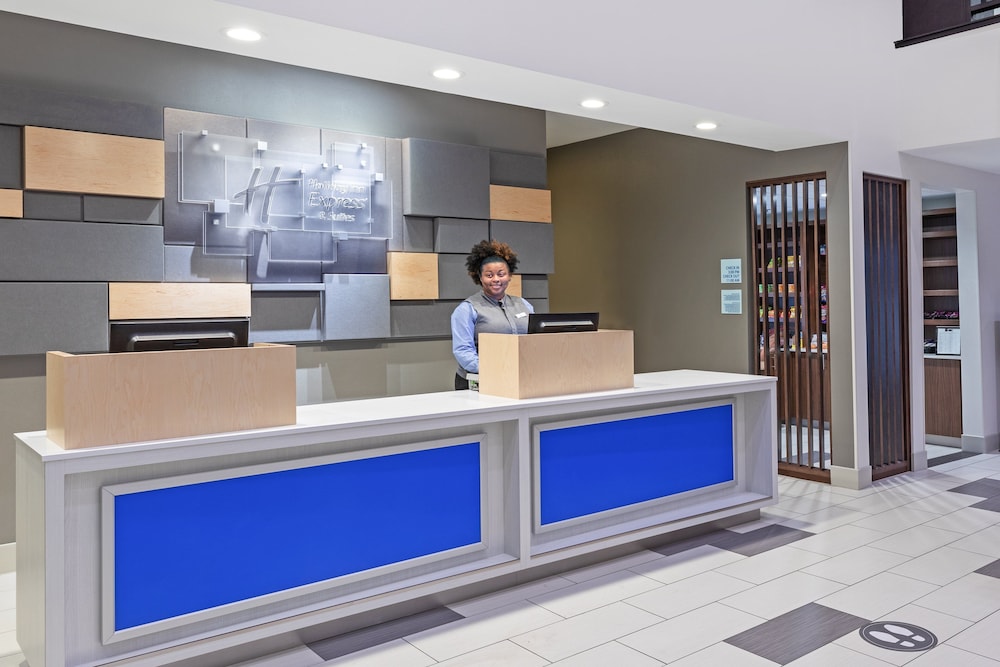 Holiday Inn Express & Suites Austin NW - Lakeway 18/50