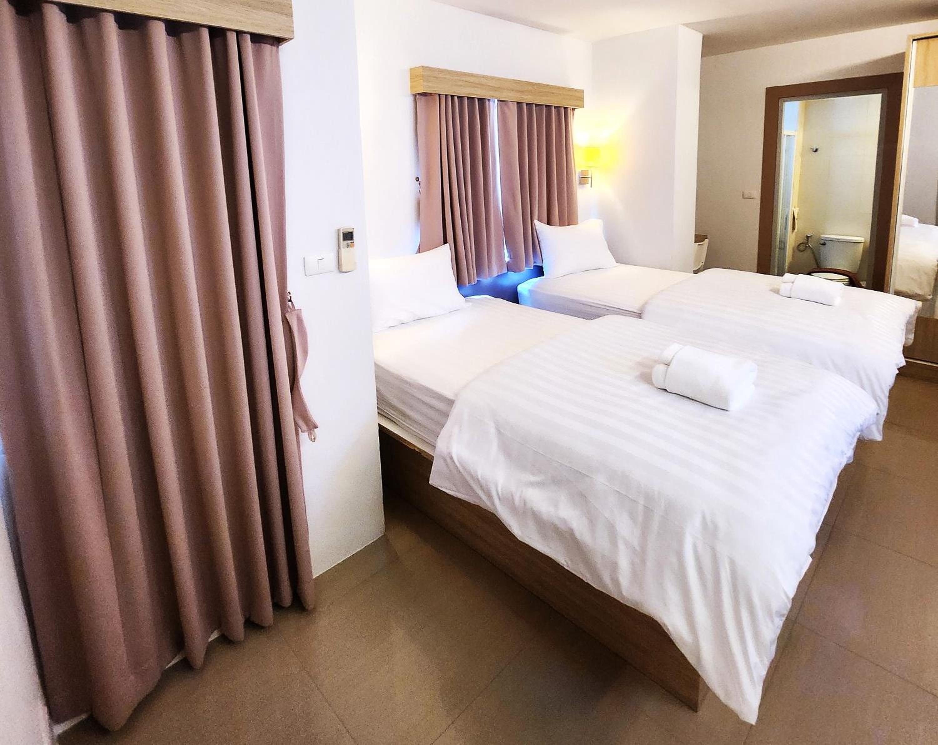 Standard, Twin Beds, Tower One