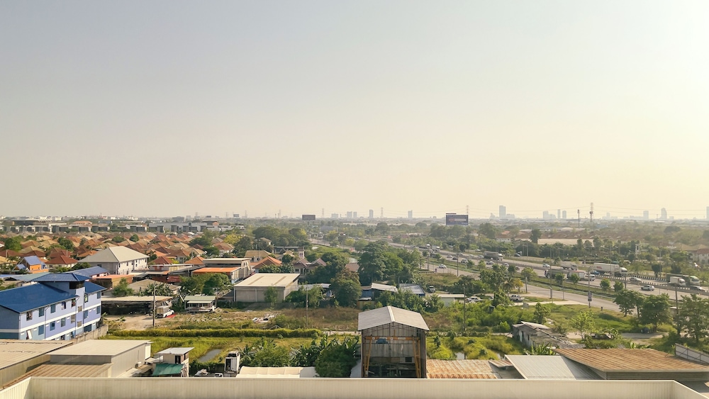 Elegant Bangkok Hotel 45/50