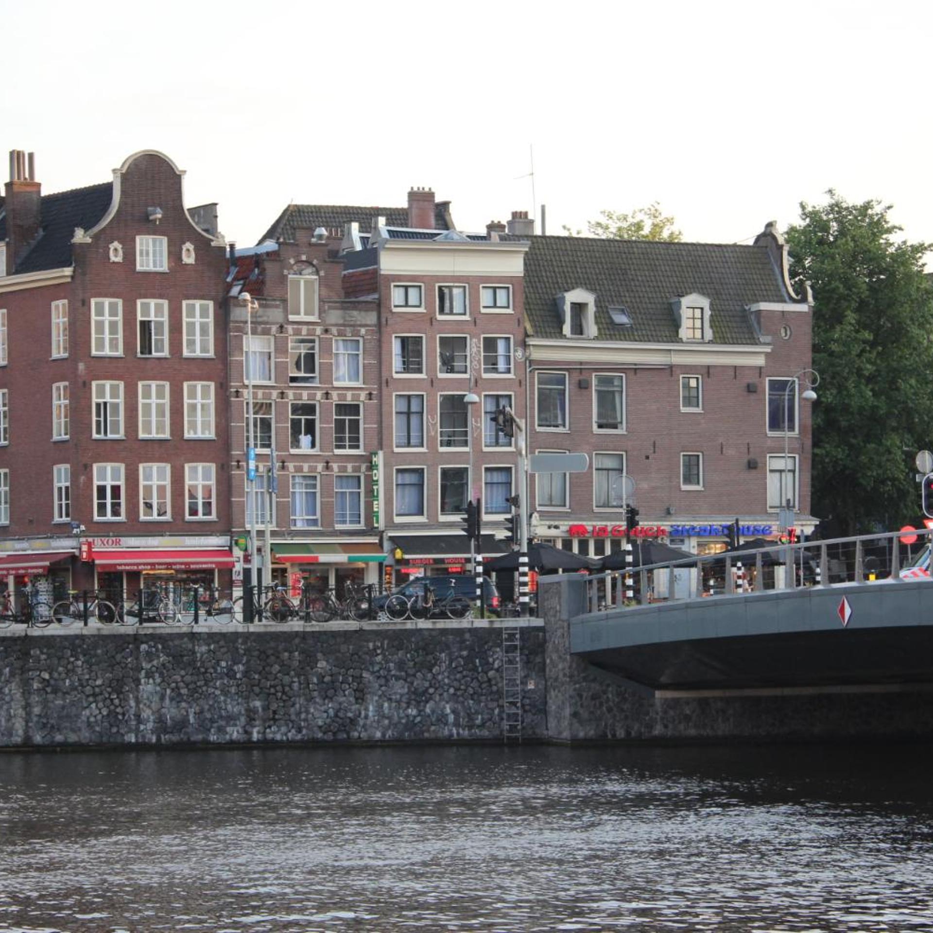 Hotel Restaurant Old Bridge 41/47
