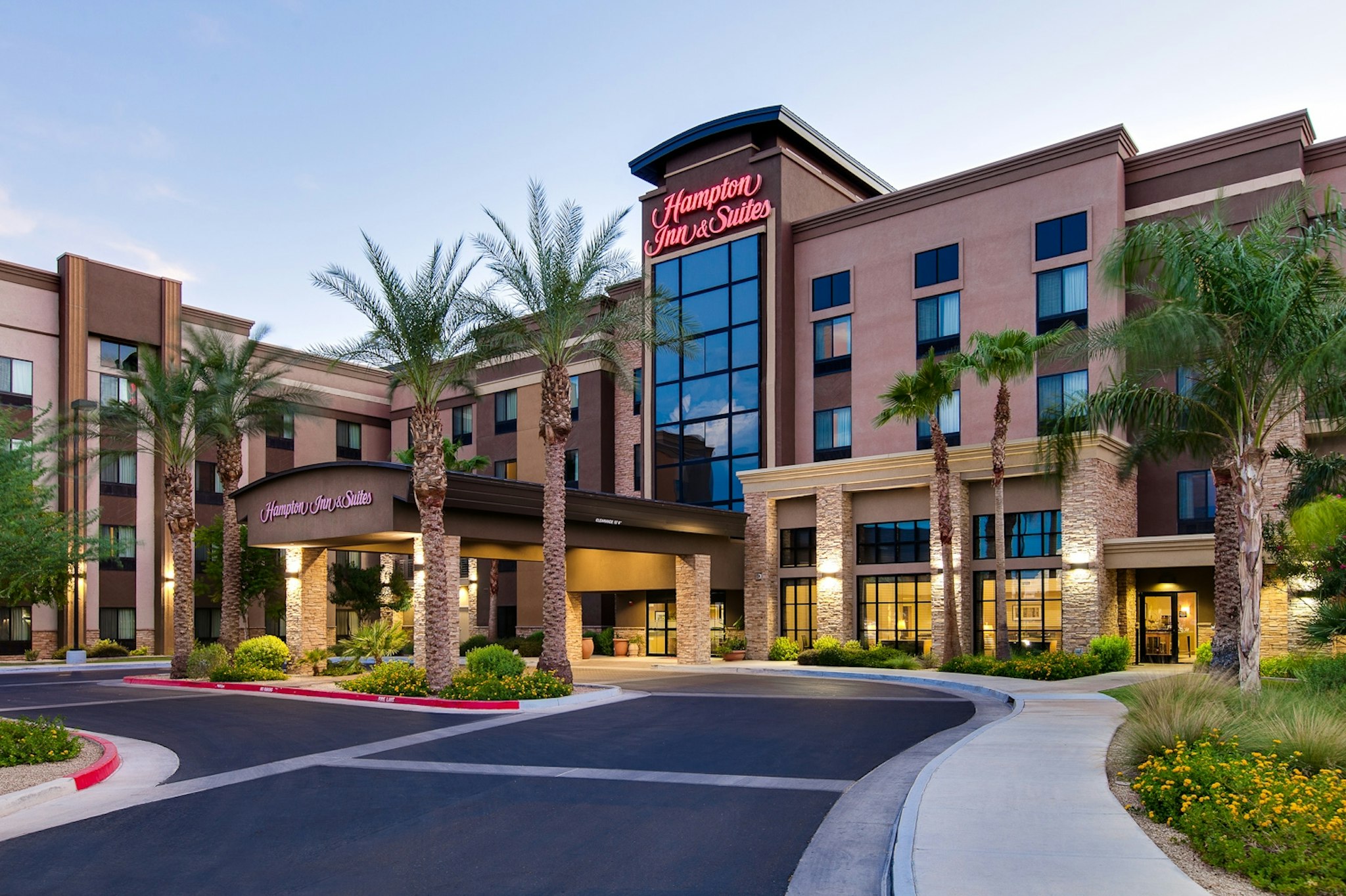 Hampton Inn And Suites Phoenix Glendale Westgate Az 6/65