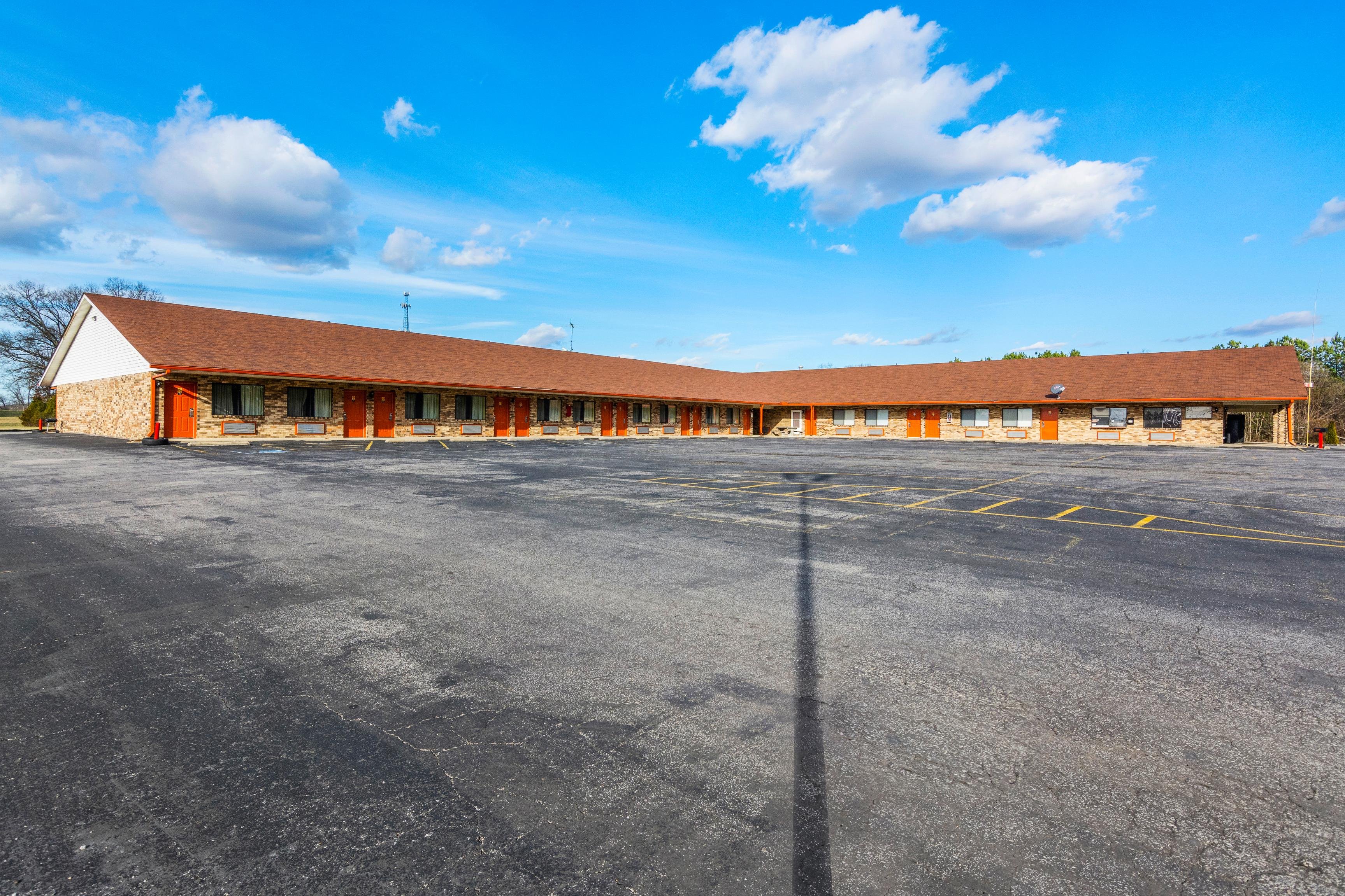 Budget Host Inn by Hotel O Portland near I-65 25/28