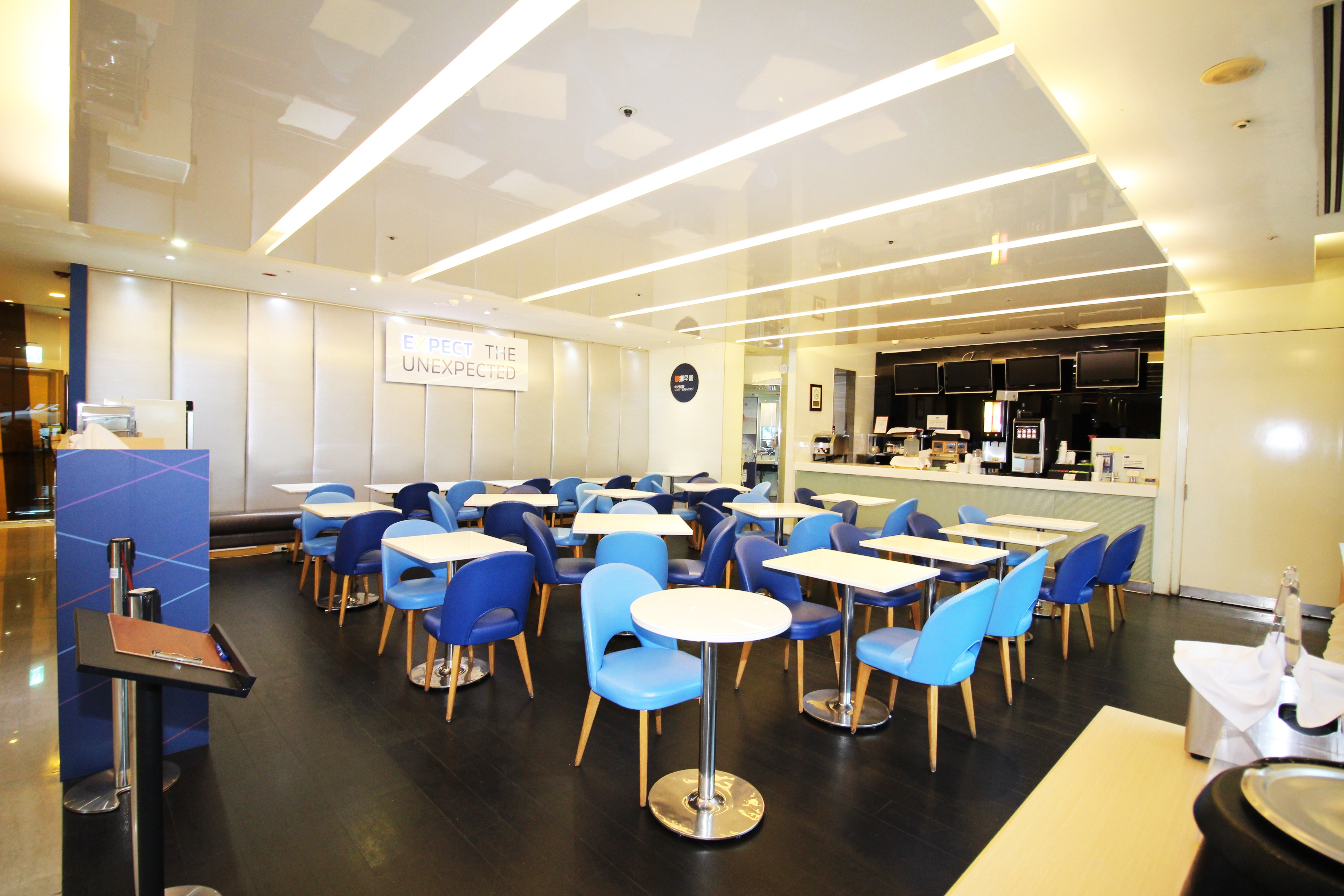 Holiday Inn Express Taoyuan 49/71