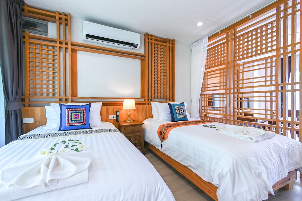 2 BEDROOMS, VILLA, GARDEN VIEW, BATHTUB