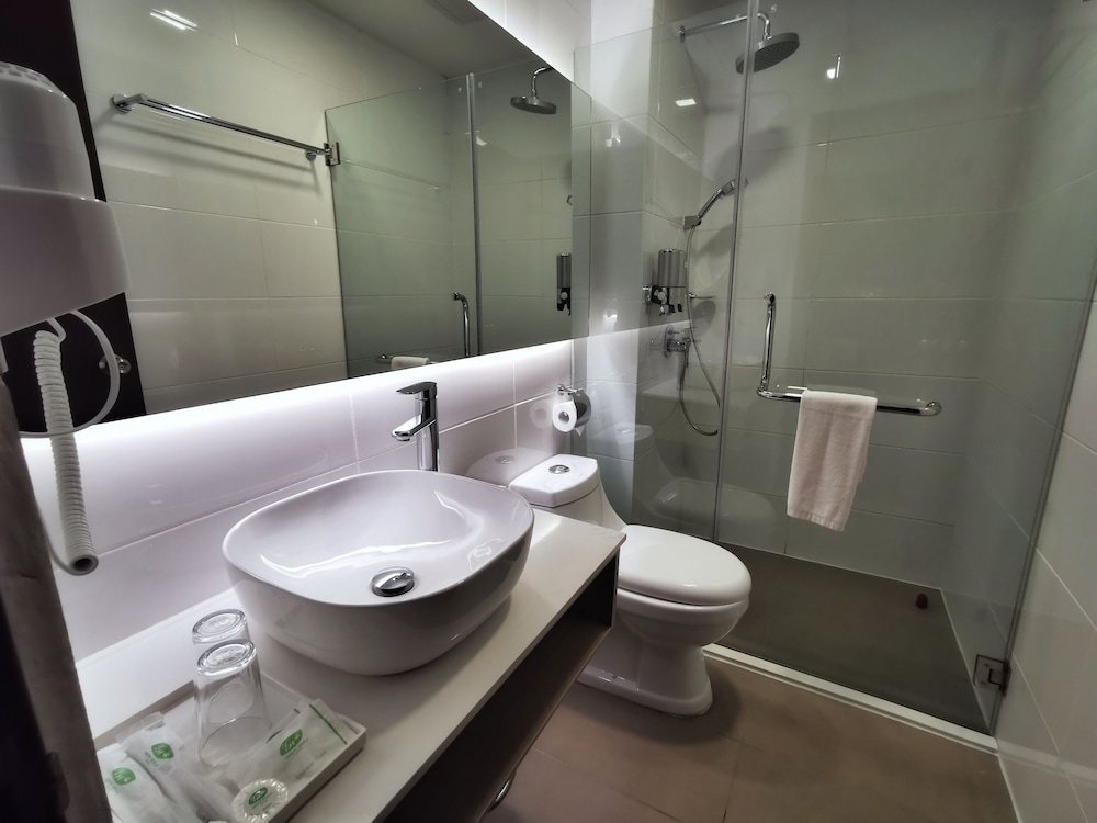 Green World Hotel 19/19