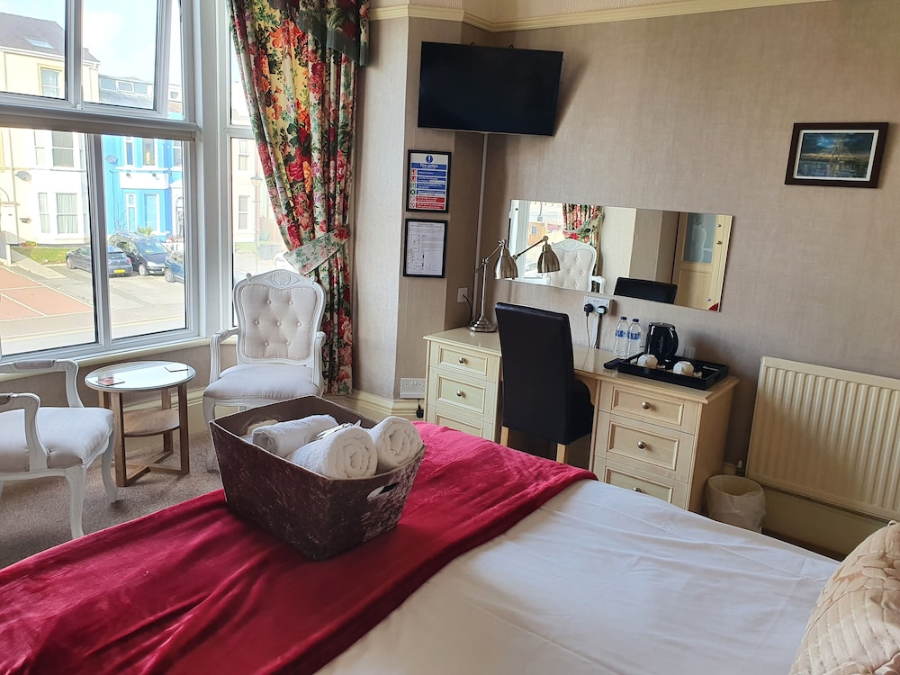 The Braemar Hotel 20/50