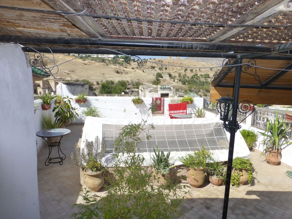 Dar Naima - Hostel 11/36