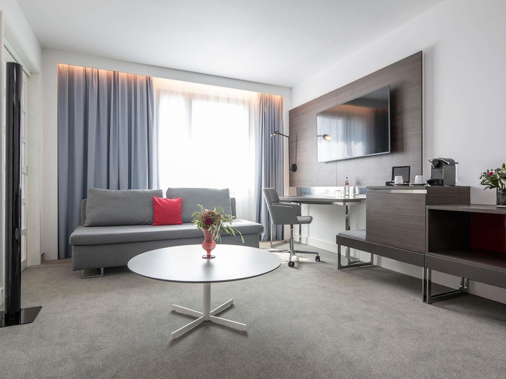 NOVOTEL HAMBURG CITY ALSTER 27/46
