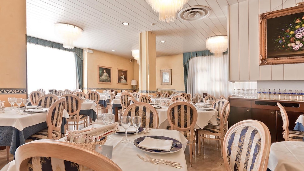 Hotel Terme Roma 37/50