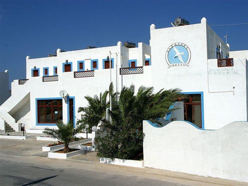 Albatros Hotel in KARPATHOS